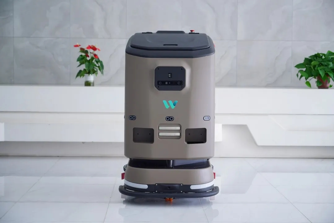 文達(dá)通股份發(fā)布全場景服務(wù)機(jī)器人矩陣：從清潔安防到情感陪伴的“端到端”智慧服務(wù)